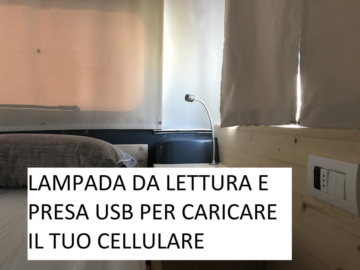 Bed In Bus Acomodação com café da manhã Belluno Exterior foto