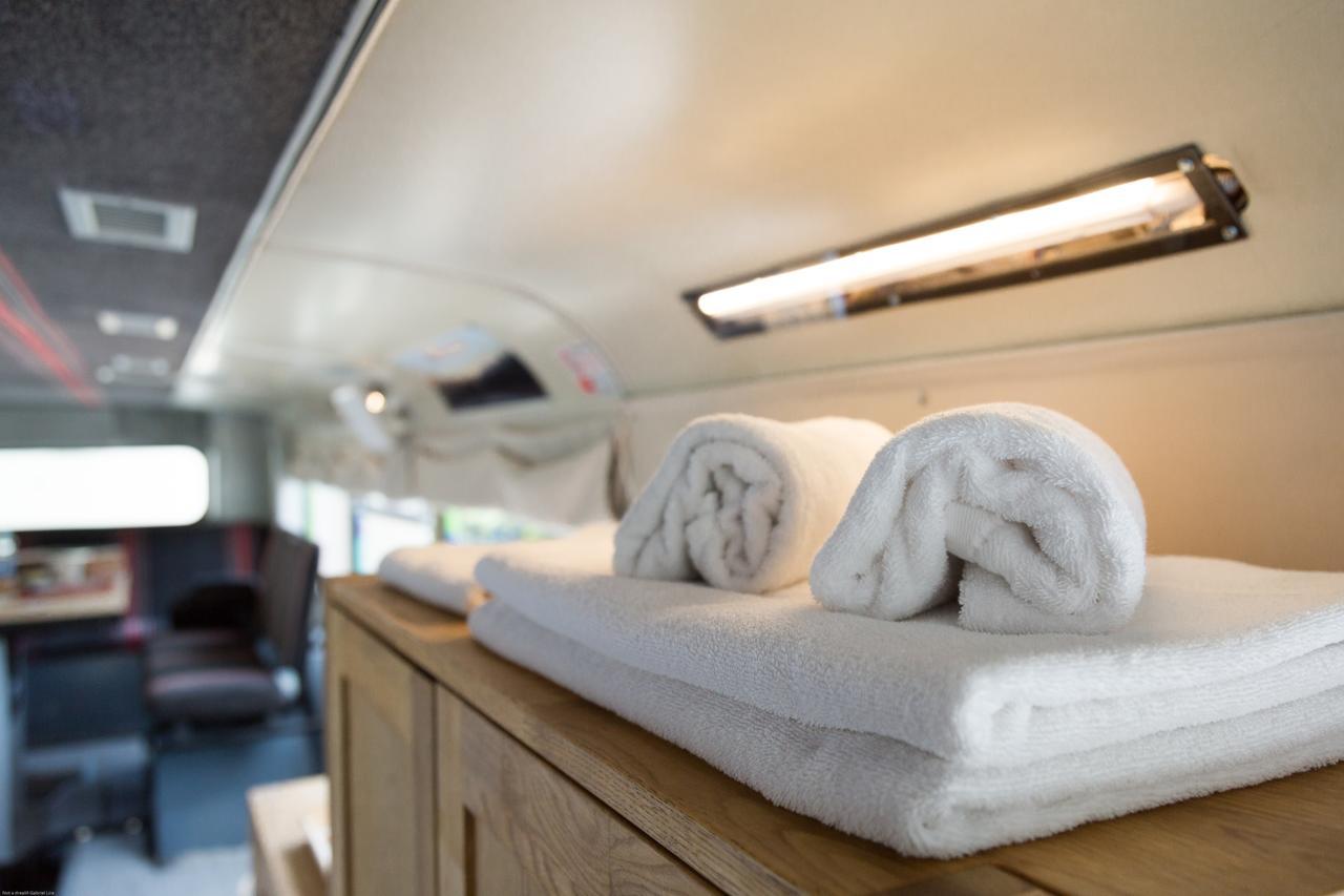 Bed In Bus Acomodação com café da manhã Belluno Exterior foto