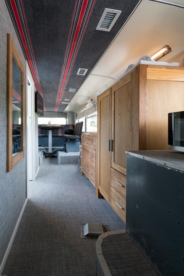 Bed In Bus Acomodação com café da manhã Belluno Exterior foto